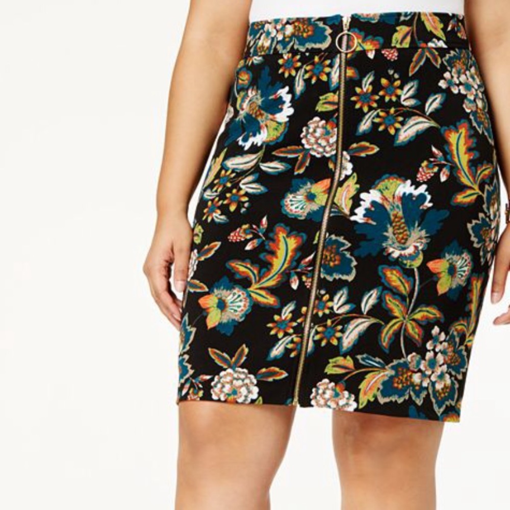 Anna Sui Loves INC International Concepts Floral Printed Plus Size Mini Skirt